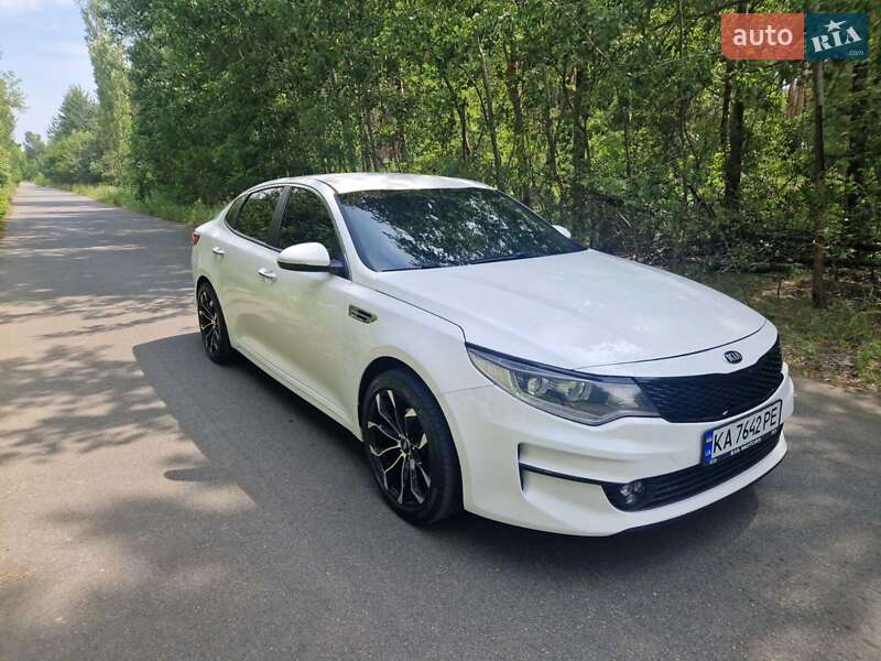 Седан Kia Optima 2016 в Бородянці