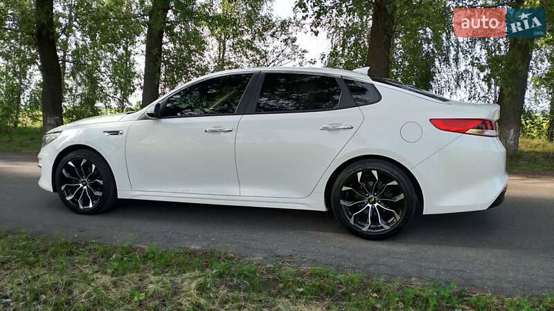 Седан Kia Optima 2016 в Бородянці