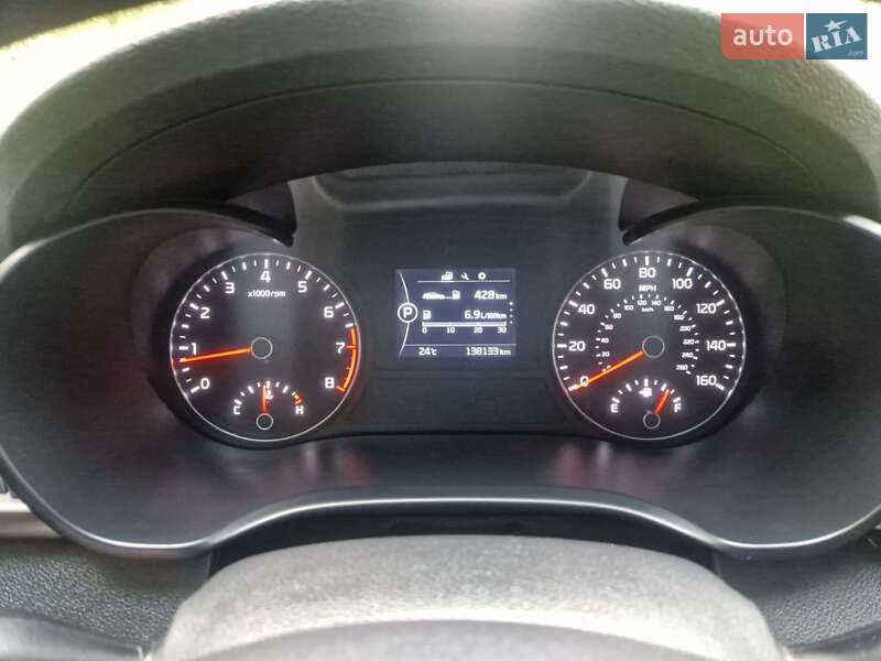 Седан Kia Optima 2016 в Бородянці