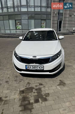 Седан Kia Optima 2011 в Харкові