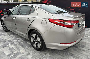 Седан Kia Optima 2013 в 