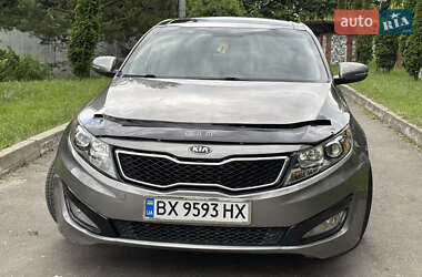 Седан Kia Optima 2012 в 
