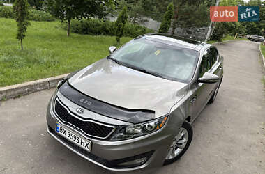 Седан Kia Optima 2012 в 
