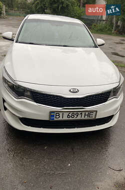Седан Kia Optima 2016 в Светловодске