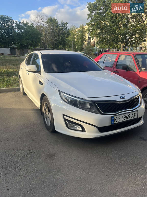 Седан Kia Optima 2015 в Покрове