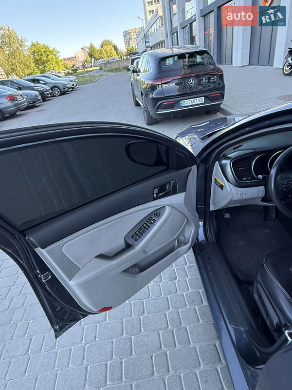 Седан Kia Optima 2014 в Львові фото 12 Седан Kia Optima 2014 в Львові