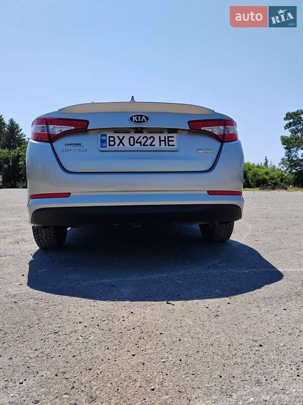 Седан Kia Optima 2012 в Новой Ушице