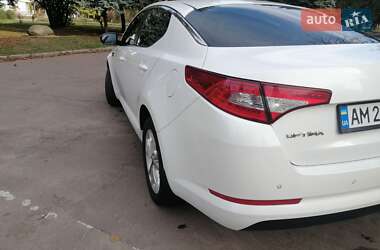 Седан Kia Optima 2011 в 