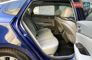 Седан Kia Optima 2016 в 