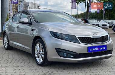 Седан Kia Optima 2012 в 