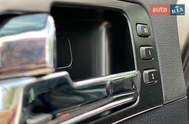 Седан Kia Optima 2012 в 