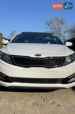 Седан Kia Optima 2012 в 