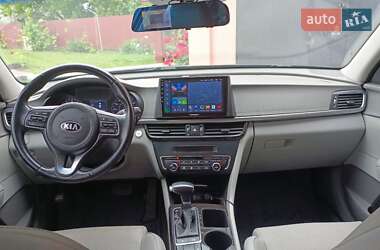 Седан Kia Optima 2016 в Переяславе