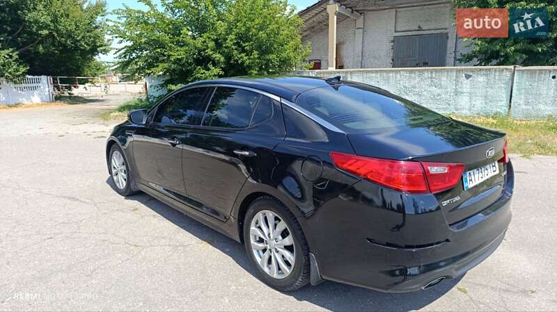 Седан Kia Optima 2014 в Кагарлыке