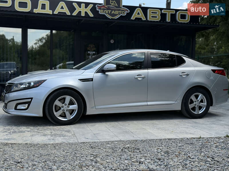 Седан Kia Optima 2015 в Ивано-Франковске