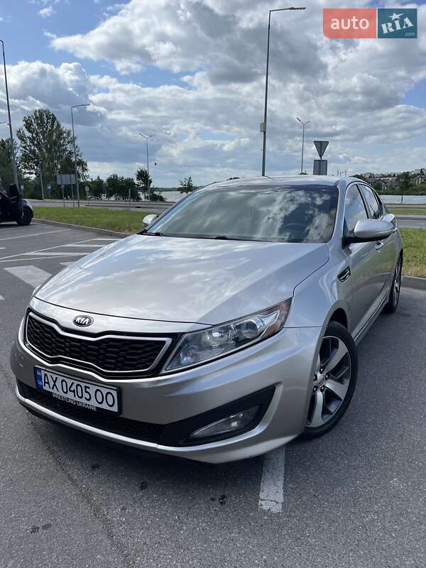 Седан Kia Optima 2011 в Харькове
