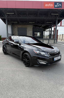 Седан Kia Optima 2012 в Харкові