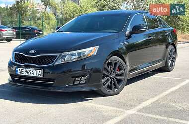 Седан Kia Optima 2014 в Запоріжжі