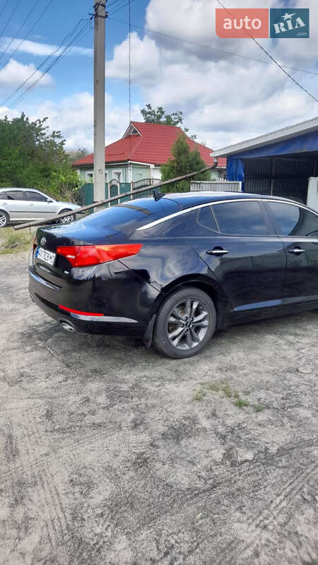 Седан Kia Optima 2012 в Чугуеве