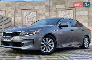 Седан Kia Optima 2017 в 