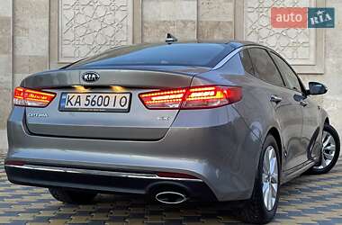 Седан Kia Optima 2017 в 