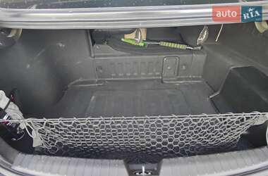 Седан Kia Optima 2013 в 