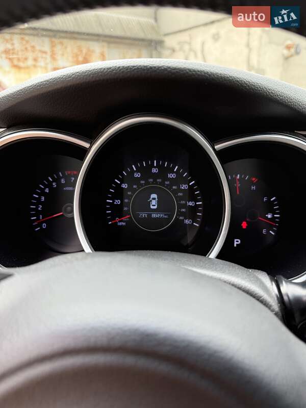 Седан Kia Optima 2014 в Одессе