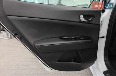Седан Kia Optima 2017 в 