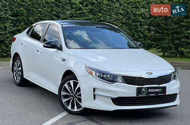Седан Kia Optima 2016 в Киеве