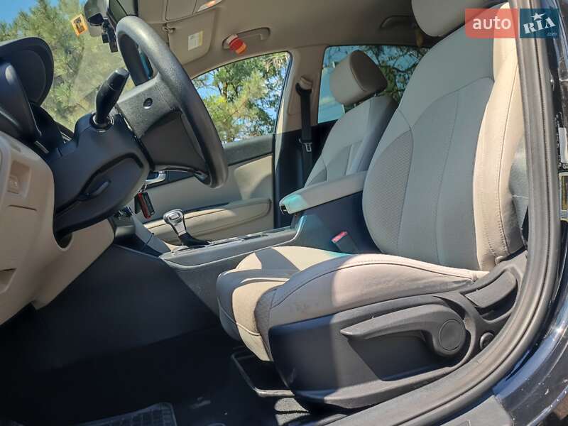 Седан Kia Optima 2016 в Одессе