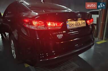 Седан Kia Optima 2016 в 