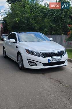 Седан Kia Optima 2013 в Ирпене