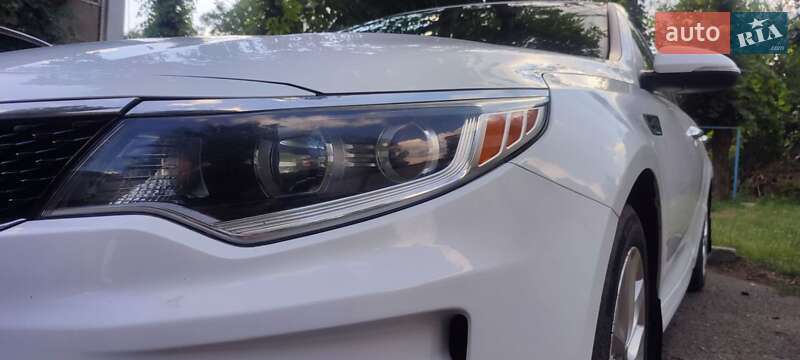 Седан Kia Optima 2016 в Кам'янці