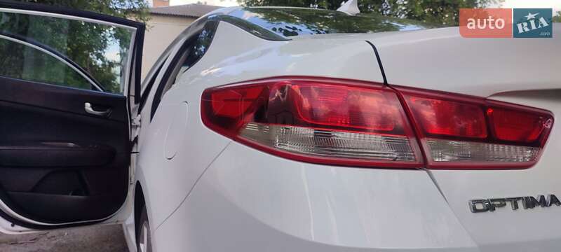 Седан Kia Optima 2016 в Кам'янці