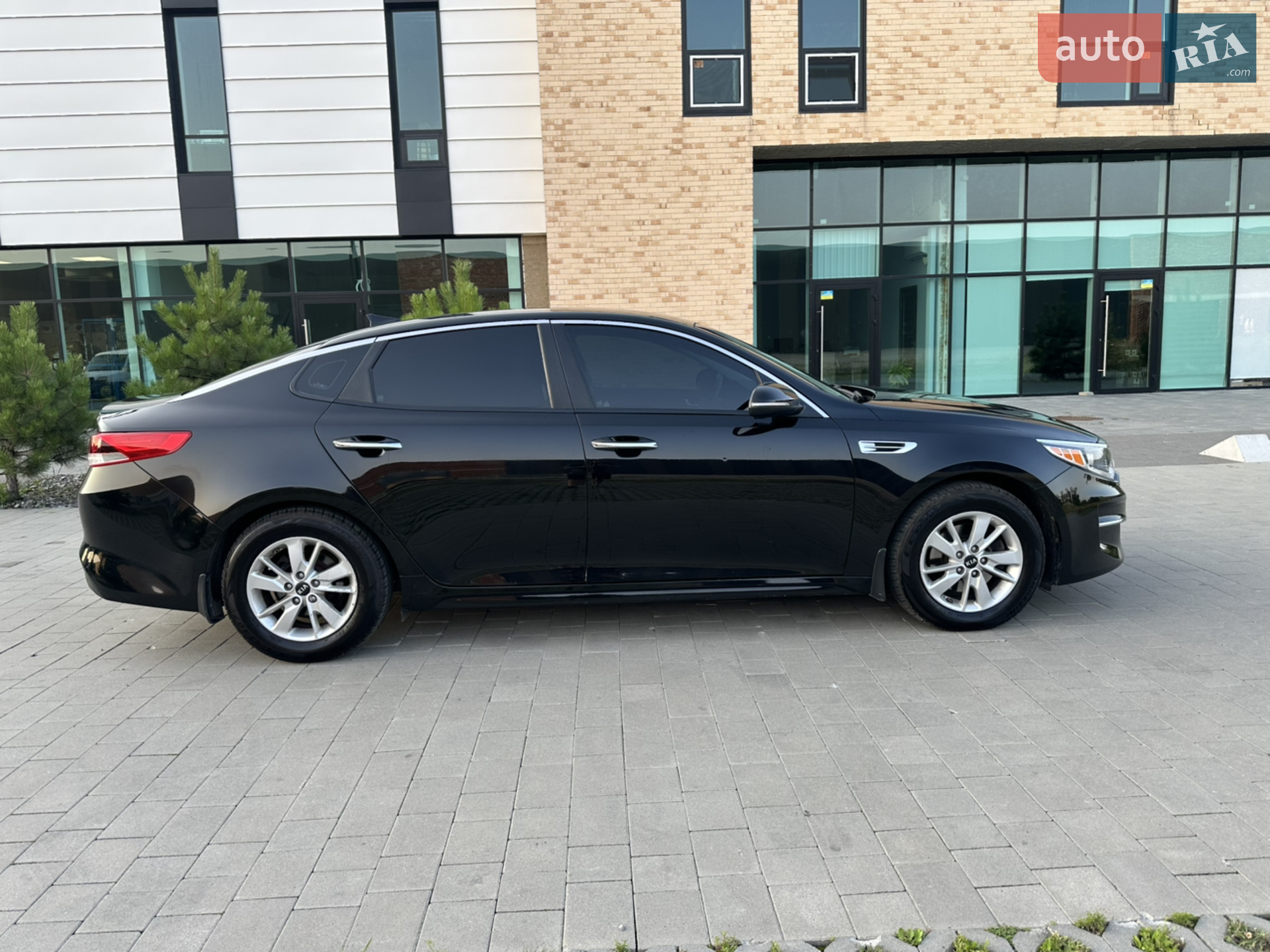 2016 Kia Optima - мініатюра 9