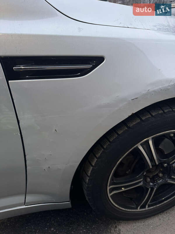 Седан Kia Optima 2013 в Днепре