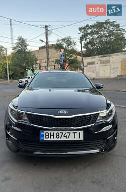 Седан Kia Optima 2016 в Одесі