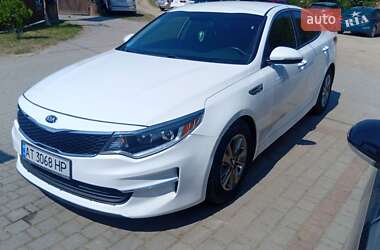 Седан Kia Optima 2015 в Івано-Франківську