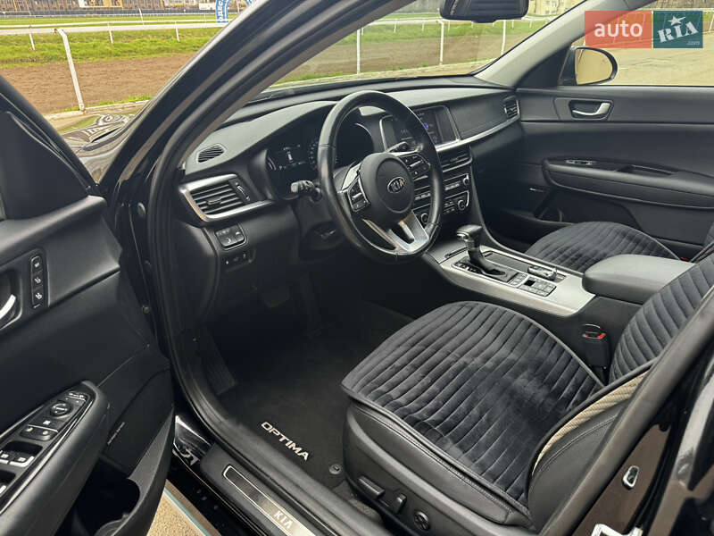 Універсал Kia Optima 2019 в Одесі