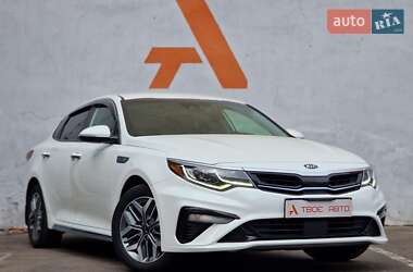 Седан Kia Optima 2019 в 