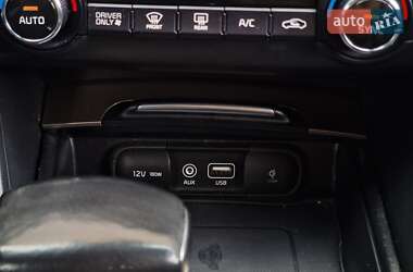 Седан Kia Optima 2019 в 