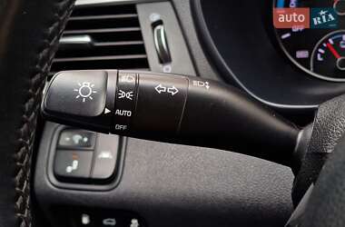Седан Kia Optima 2019 в 