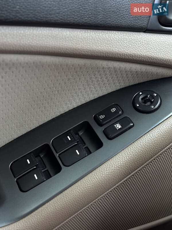 Седан Kia Optima 2014 в Тетієві фото 17 Седан Kia Optima 2014 в Тетієві