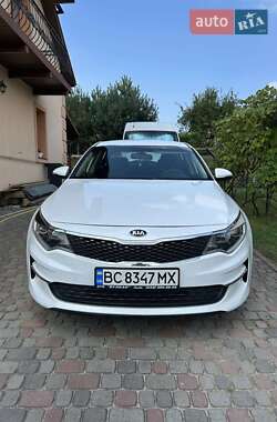 Седан Kia Optima 2017 в Львові