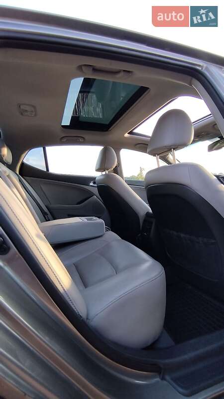 Седан Kia Optima 2015 в Києві фото 32 Седан Kia Optima 2015 в Києві