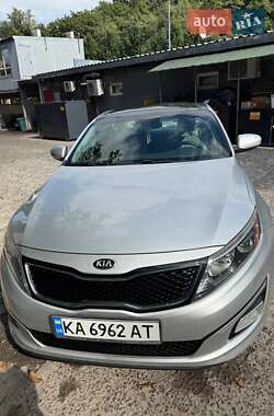 Седан Kia Optima 2014 в 