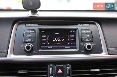 Седан Kia Optima 2016 в 