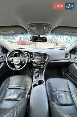 Седан Kia Optima 2014 в 