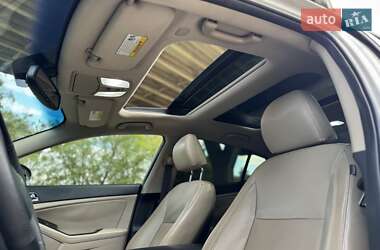 Седан Kia Optima 2013 в 