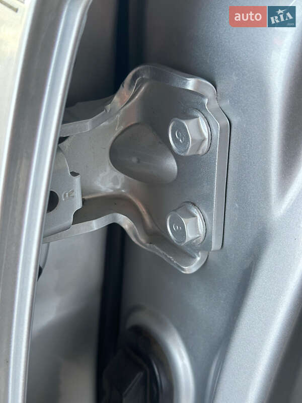 Седан Kia Optima 2016 в Києві